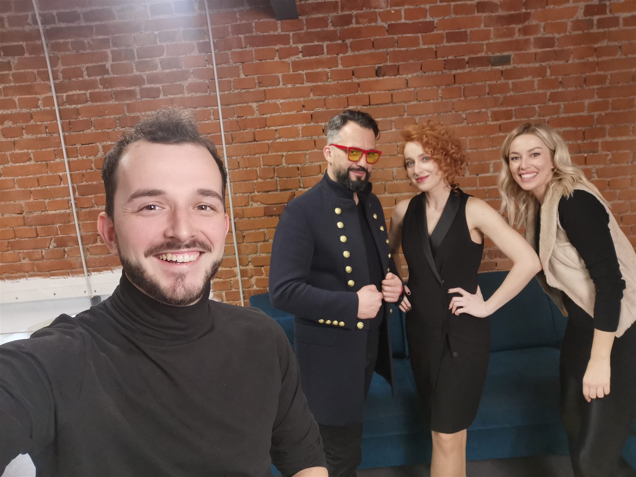 Peter Dombrovský with Marián Čekovský, Veronika Husovská and a Virtualdom production team member